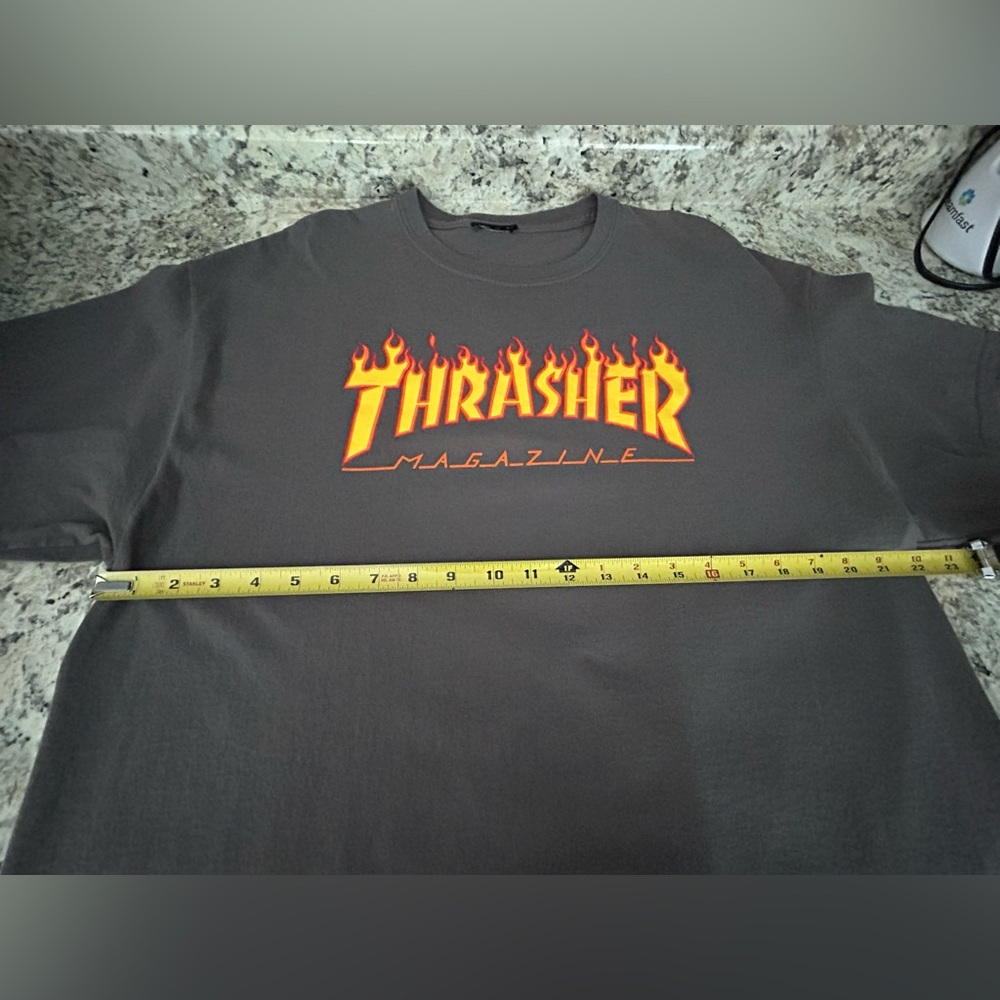 Thrasher Vintage 90s Y2K Flames Fire Print Skateboard Tee Shirt Size XL - Picture 6 of 7